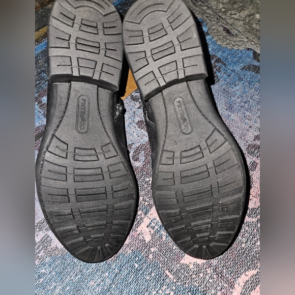 NWT Frye and Co. Penny Boots - Picture 4 of 7